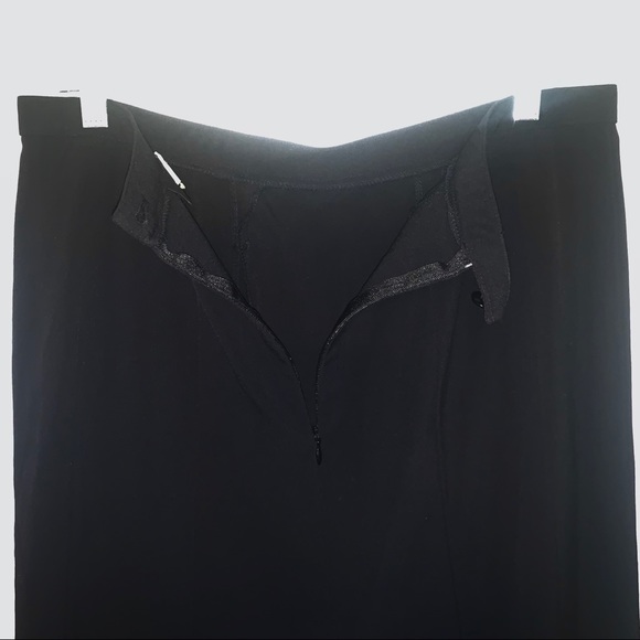 Focus 2,000 size 14 black a-line skirt - Picture 2 of 3
